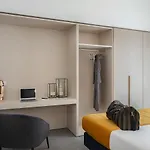 Living U Homesuites 公寓式酒店 4*