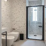 Living U Homesuites 公寓式酒店 莱切