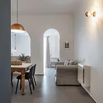 Living U Homesuites 公寓式酒店