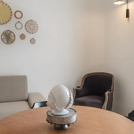 Living U Homesuites Apart Otel 4*