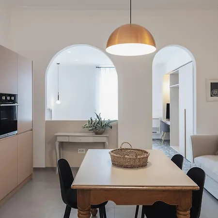 Living U Homesuites Apart Otel Lecce