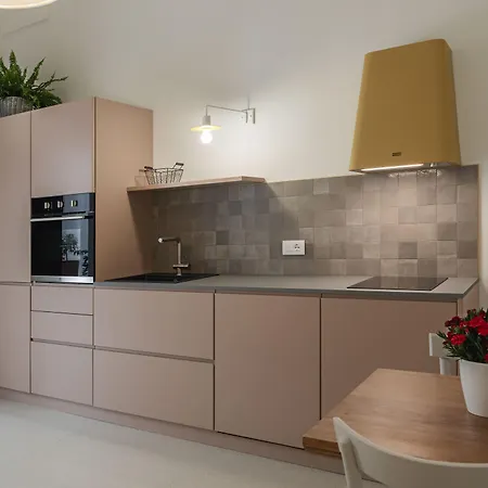 Living U Homesuites Apart Otel