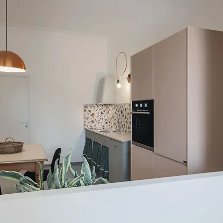 Living U Homesuites Apart Otel Lecce