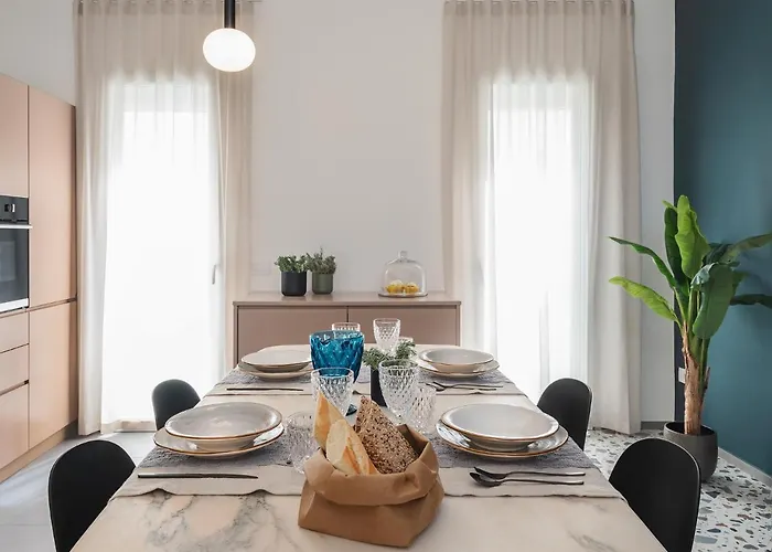 Living U Homesuites Lejlighedshotel 4*