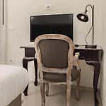 Living U Homesuites 4*