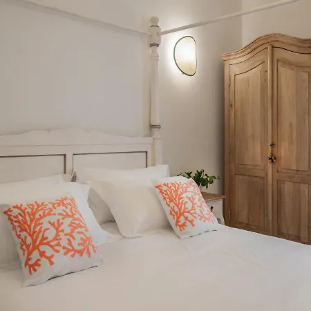 Aparthotel Living U Homesuites
