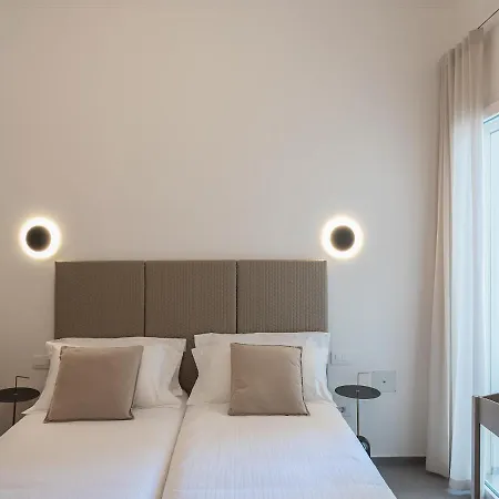 Aparthotel Living U Homesuites
