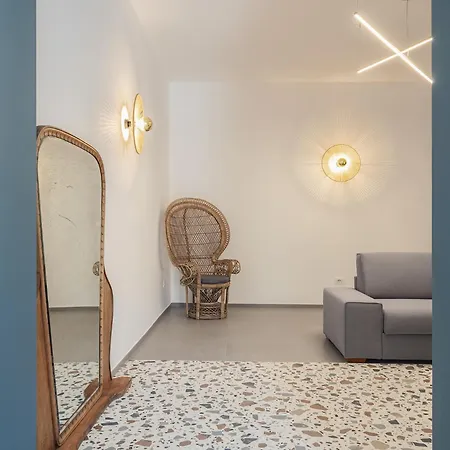 Living U Homesuites Aparthotel