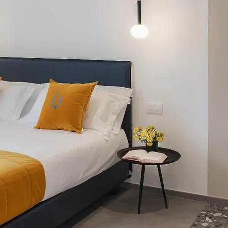 Aparthotel Living U Homesuites *