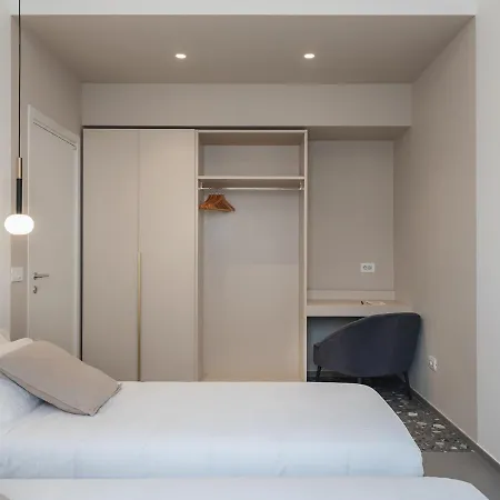Living U Homesuites Aparthotel