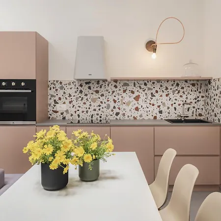 Living U Homesuites Aparthotel *