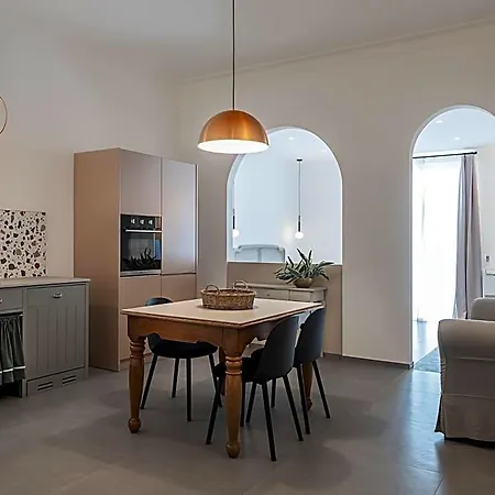 Living U Homesuites Aparthotel Lecce