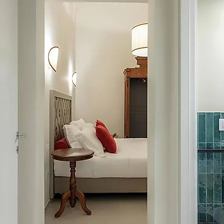 Living U Homesuites 아파트호텔 4*
