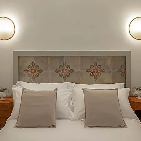 Living U Homesuites Lecce