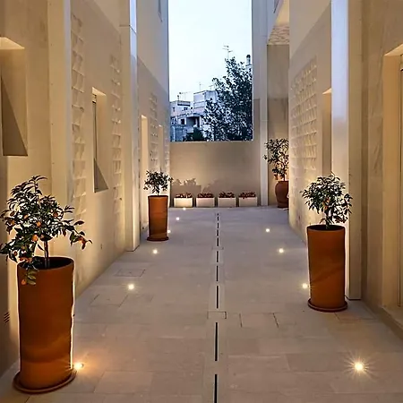 Living U Homesuites Lecce