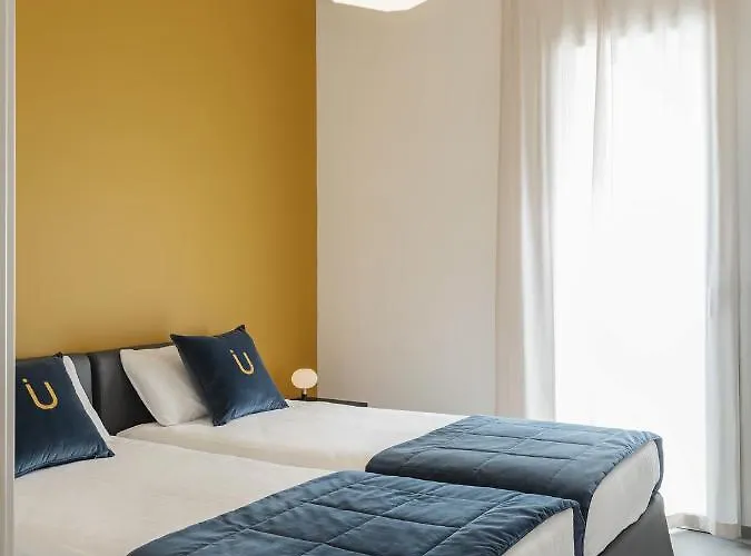 Living U Homesuites 4* Lecce