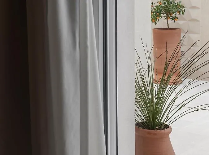 Living U Homesuites Apart-hotel