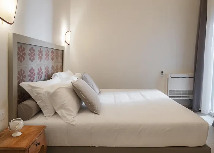 Living U Homesuites Aparthotel