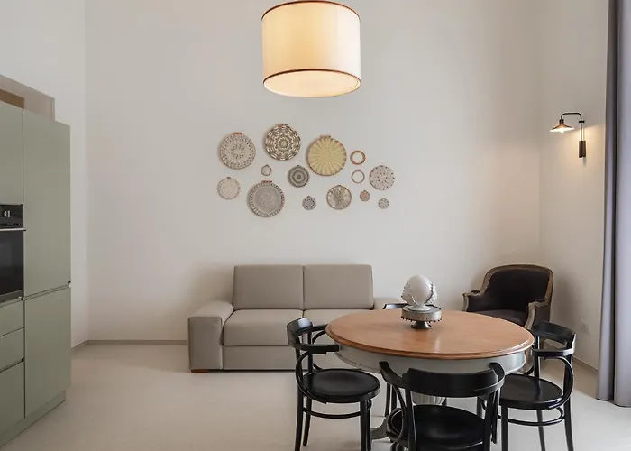 Living U Homesuites Aparthotel