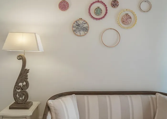 Living U Homesuites Aparthotel 4*