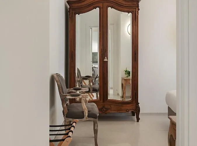 Living U Homesuites Lecce