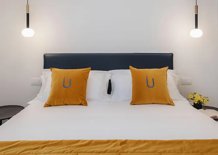 Living U Homesuites Aparthotel 4*
